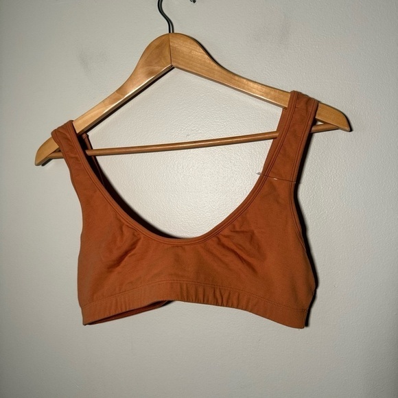 NWOT AERIE ORANGE SCOOP NECK BRALETTE L - Picture 3 of 5